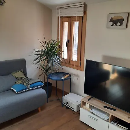 아파트 Renovated Fully Equipped Studio For 2 To 4 Pers 라시오타